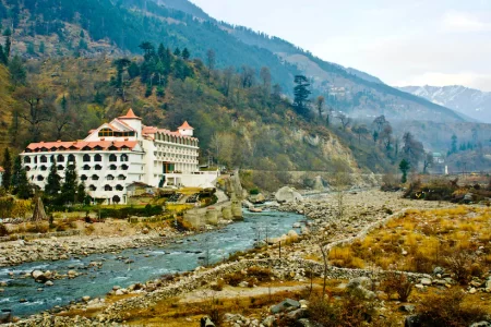 Mastiff Grand Manali Resort